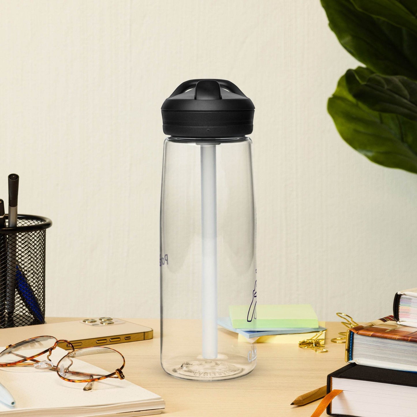 tsgabrielle • Paris • Sports Water Bottle • Clear • 25 oz - 739 ml - tsgabrielle