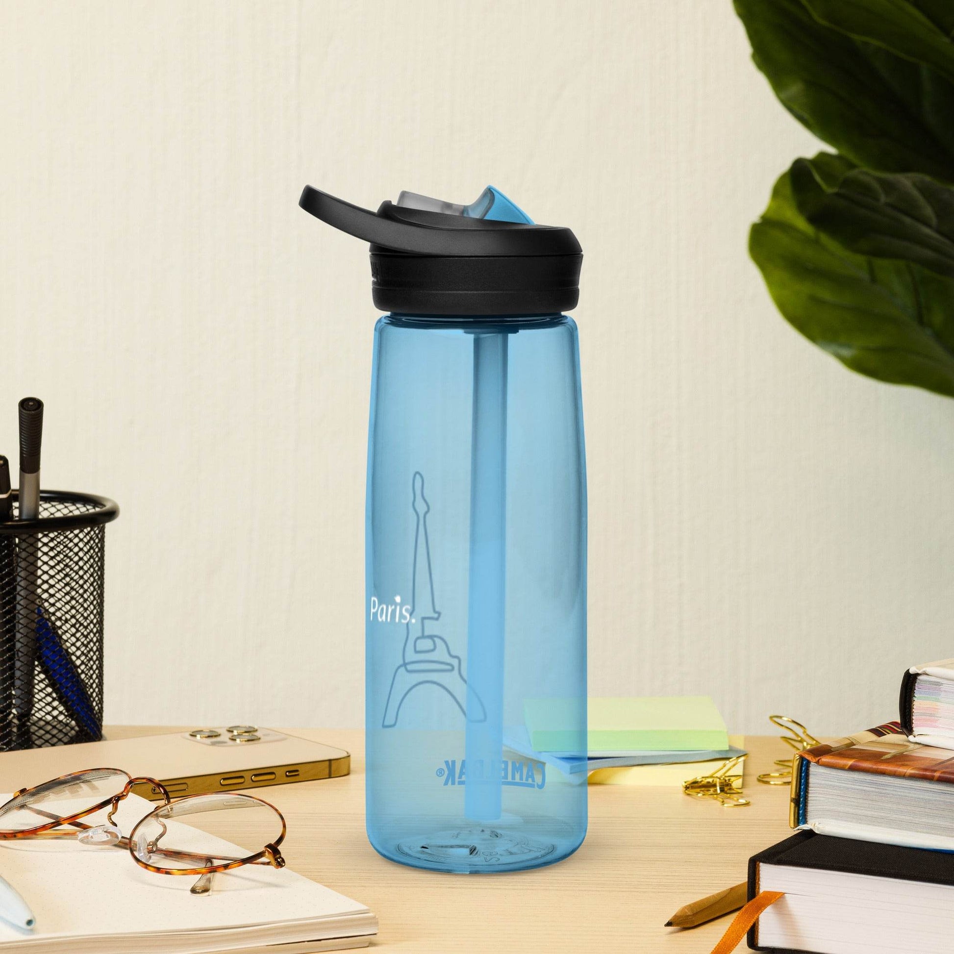 tsgabrielle • Paris - La Tour Eiffel • Sports Water Bottle • 5 Colors • 25 oz - 739 ml - tsgabrielle
