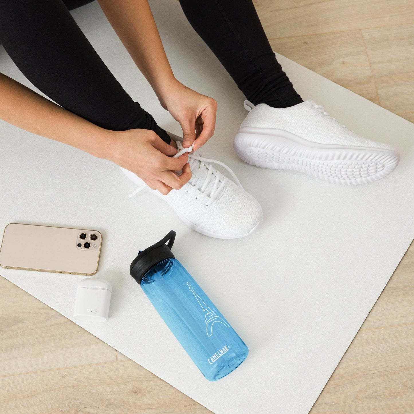 tsgabrielle • Paris - La Tour Eiffel • Sports Water Bottle • 5 Colors • 25 oz - 739 ml - tsgabrielle