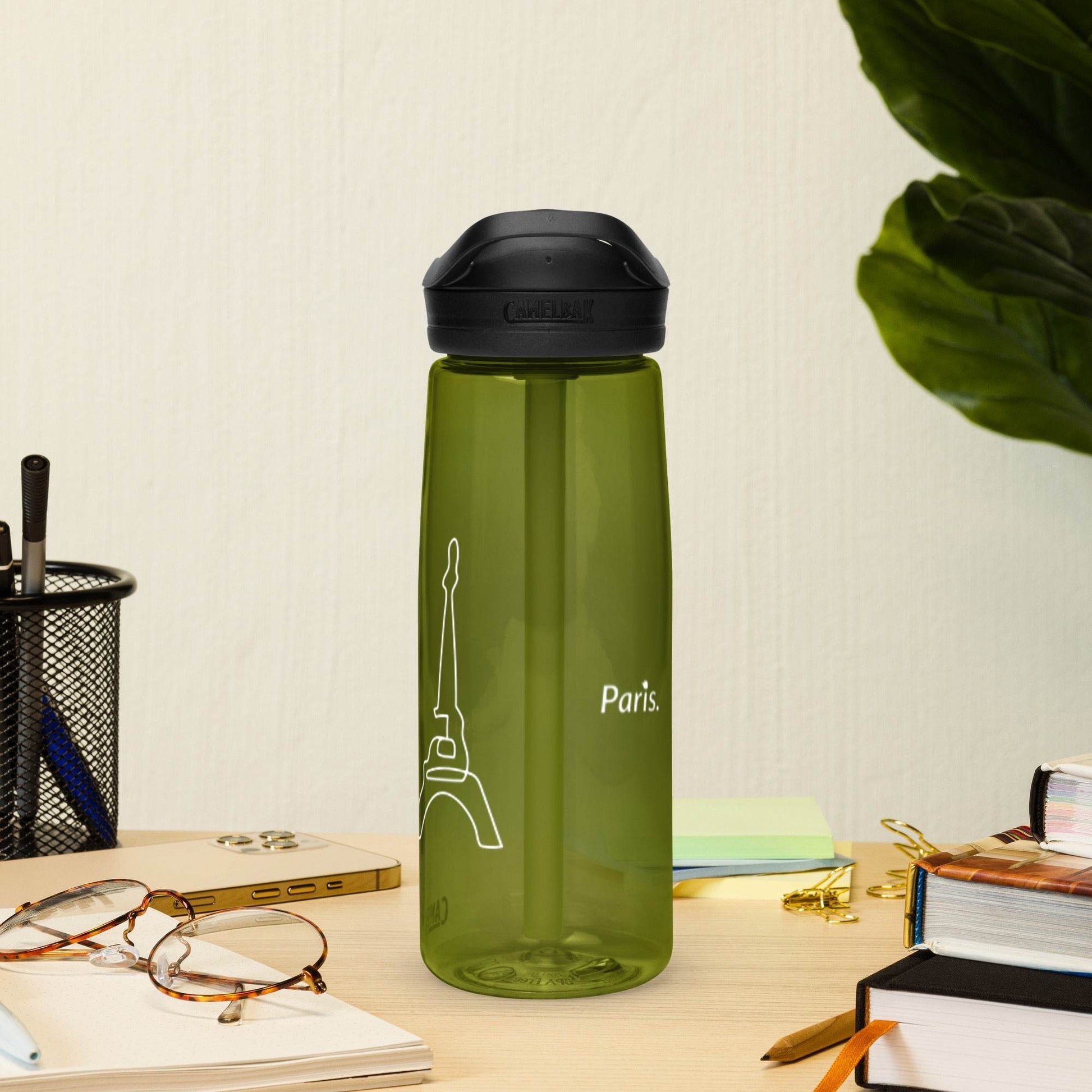 tsgabrielle • Paris - La Tour Eiffel • Sports Water Bottle • 5 Colors • 25 oz - 739 ml - tsgabrielle