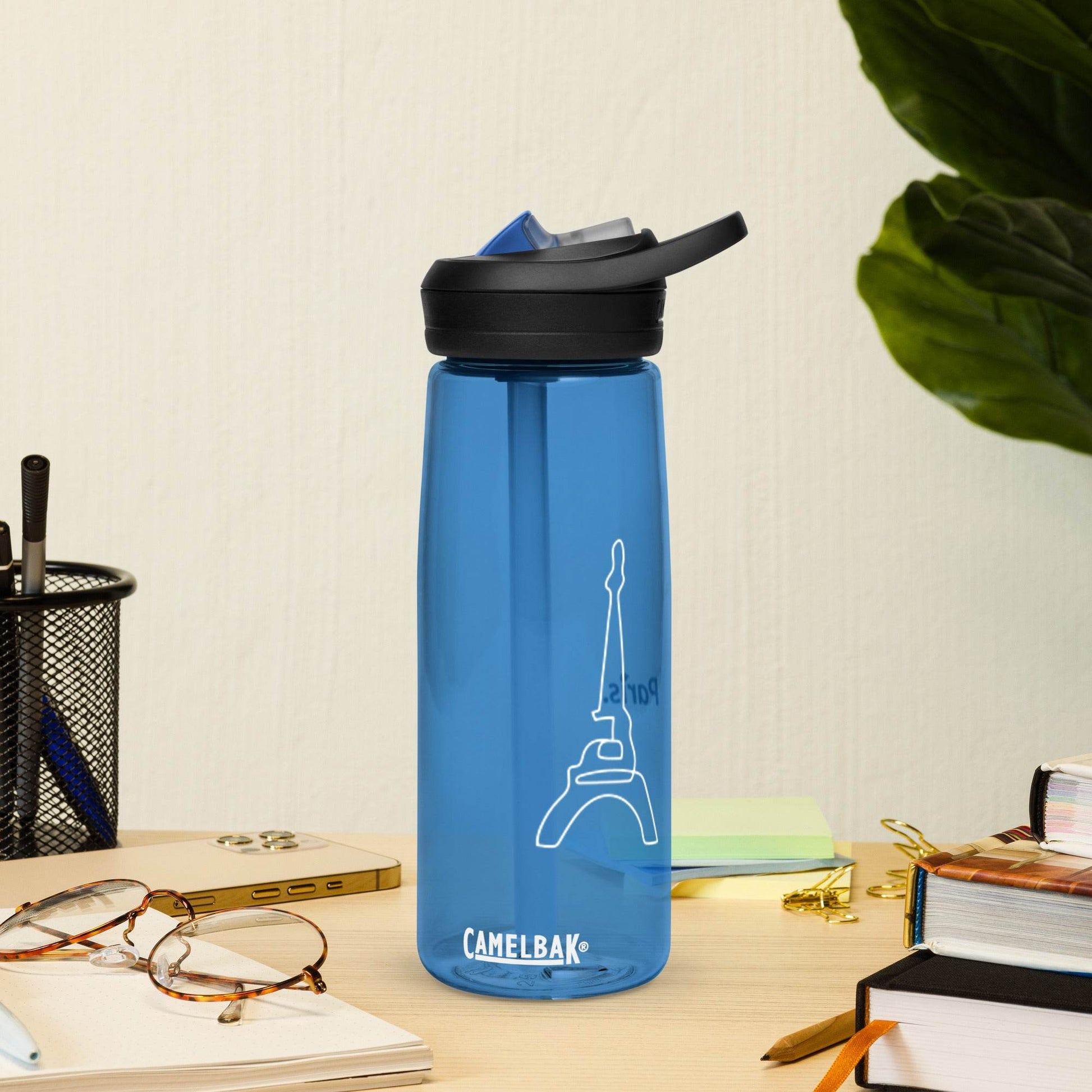tsgabrielle • Paris - La Tour Eiffel • Sports Water Bottle • 5 Colors • 25 oz - 739 ml - tsgabrielle