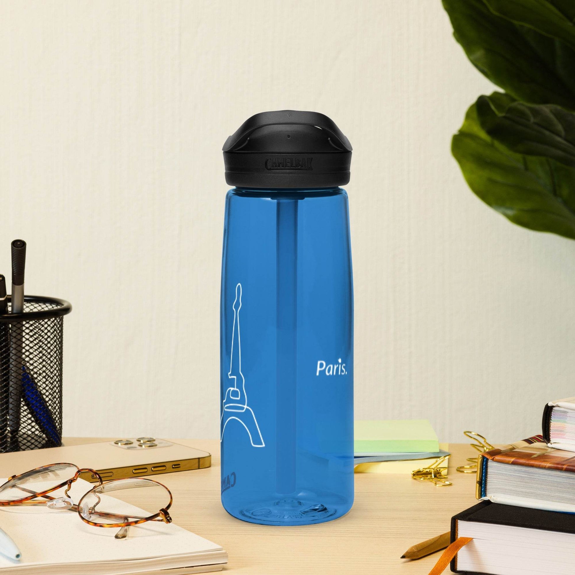 tsgabrielle • Paris - La Tour Eiffel • Sports Water Bottle • 5 Colors • 25 oz - 739 ml - tsgabrielle